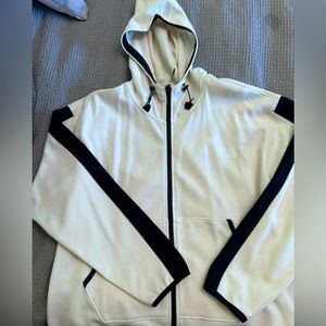 North Face light weight zip up